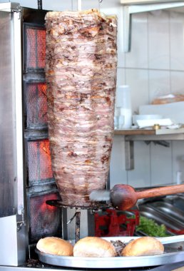 Kırmızı Etli Doner Kebabı