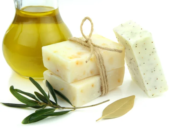 Sapone naturale con olio d'oliva, dafne e semi di papavero — Foto Stock