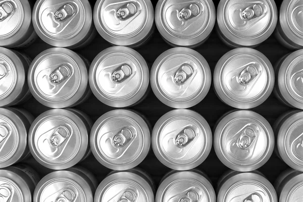 Latas de bebida de alumínio — Fotografia de Stock