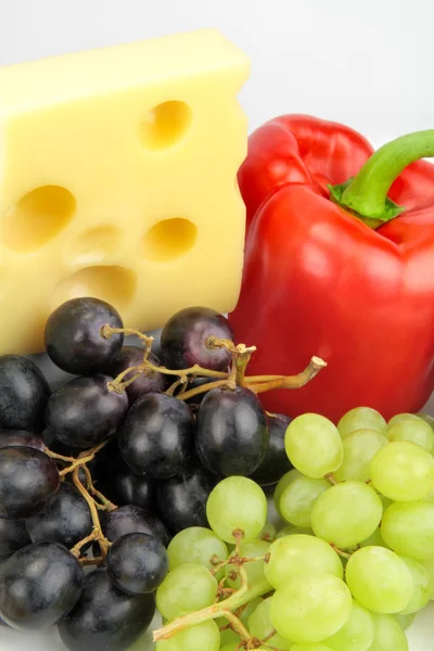 Cheese, red pepper and grapes — Stock Photo, Image
