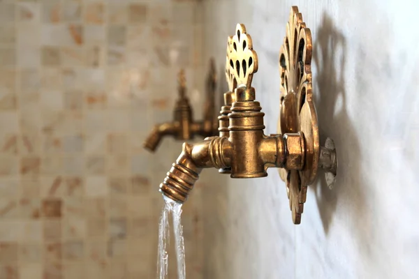 Türkischer Badewasserhahn — Stockfoto