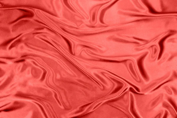Червона хвиляста шовкова тканина — стокове фото