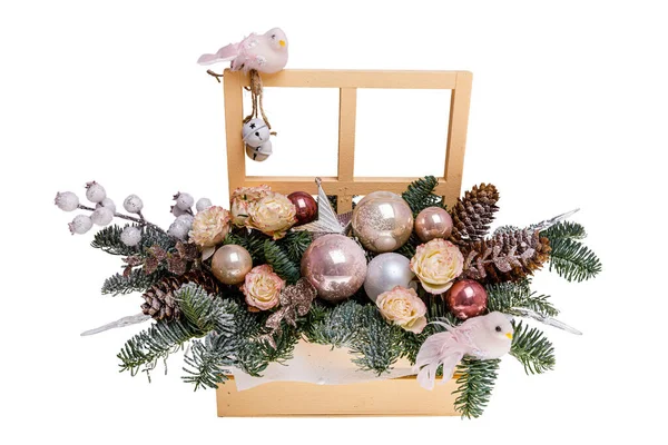 Beautiful Winter Christmas Floral Composition Fresh Nobilis Hat Box Cotton — Stockfoto