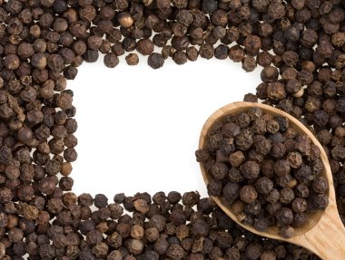 ve kaşığı beyaz biber