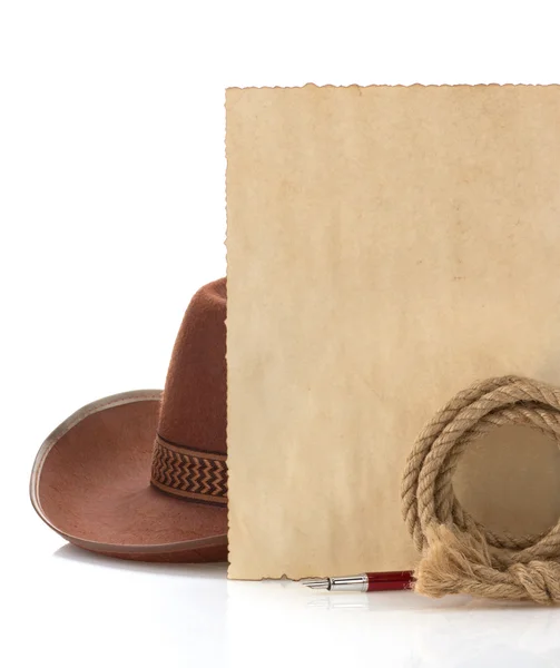 Papel envelhecido e chapéu de cowboy — Fotografia de Stock