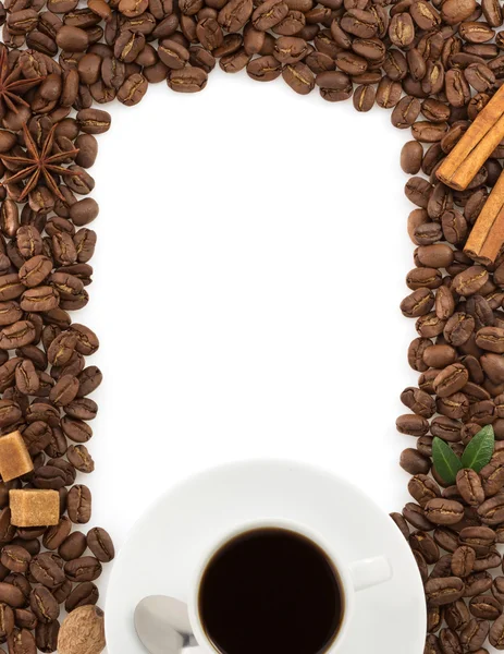 Secangkir kopi dan kacang — Stok Foto