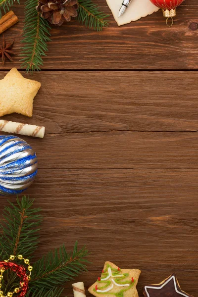 Kerstdecoratie op hout — Stockfoto