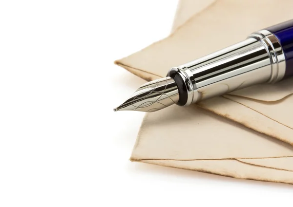 Inkoustové pero a papír ve věku — Stock fotografie