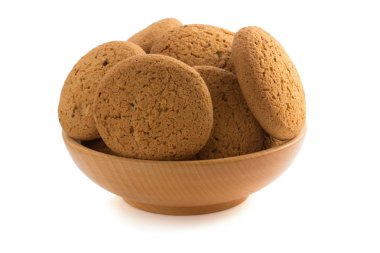 Beyaz arkaplanda tatlı kurabiyeler