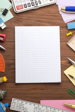 ofis malzemeleri ve kontrol defter