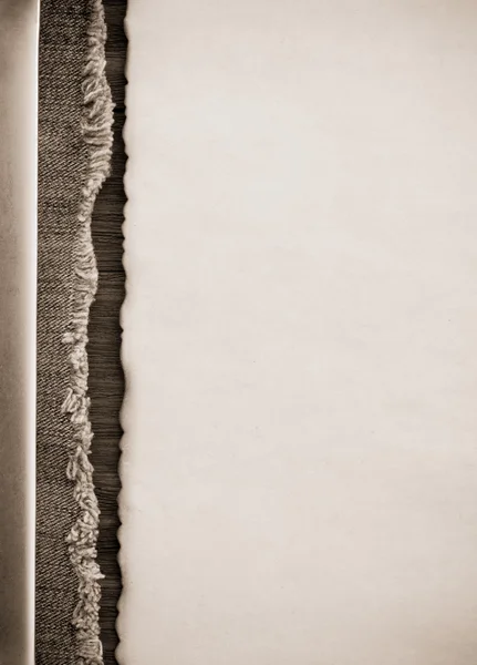 ブルー ジーンズと古い紙 — ストック写真