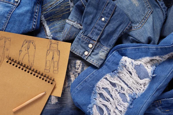 Jeans Denim Och Designer Ritningar Blå Jeans Som Bakgrund Struktur — Stockfoto