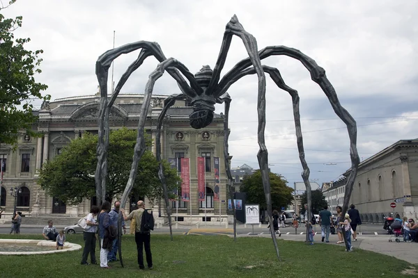 Maman skulptur — Stockfoto