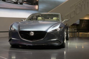 Mazda shinari konsept otomobil