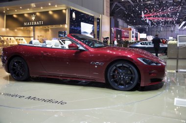 Maserati gran cabrio spor