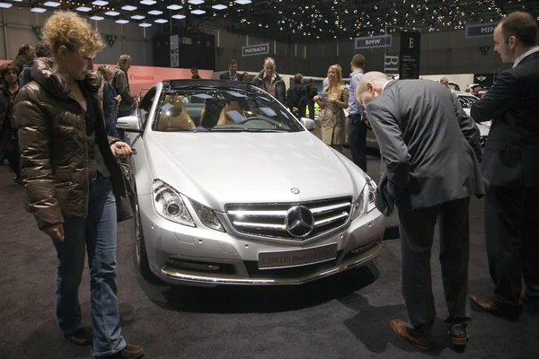 Mercedes BlueEFFICIENCY e250 CGI araba