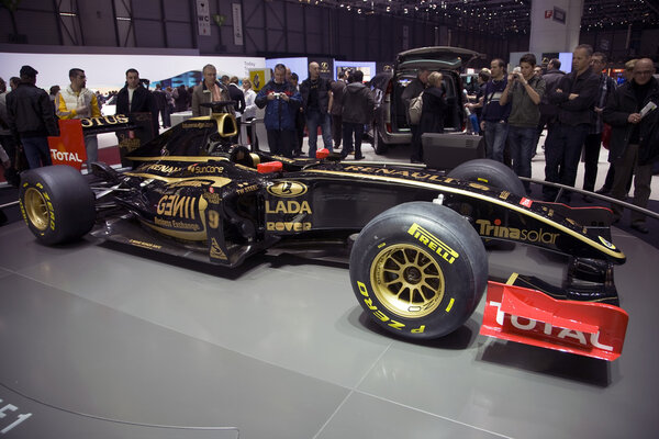Lotus Renault GP Формула-1 2011
