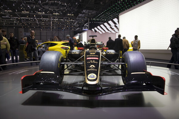 Lotus Renault GP Формула-1 2011
