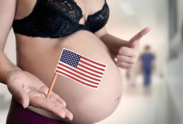 Medicine in the USA. Pregnancy and safe delivery in the USA.