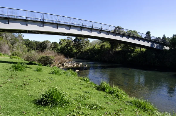 Konzeptfoto - leere Brücke — Stockfoto