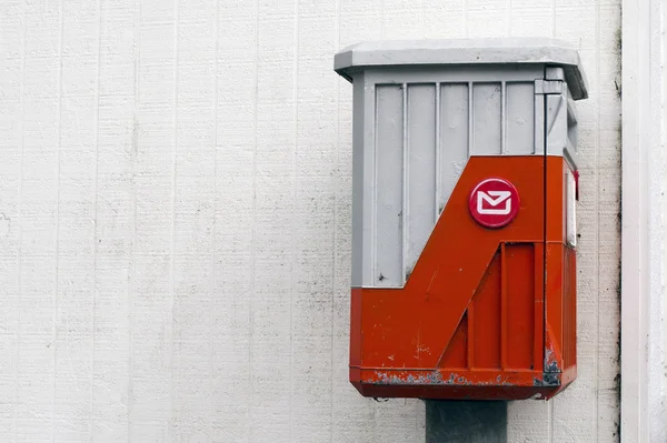 Una vecchia casella di posta — Foto Stock