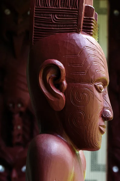 Maori muur houtsnijwerk — Stockfoto