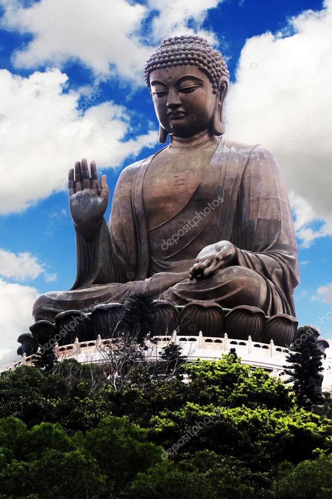 Tian Tan Buddha