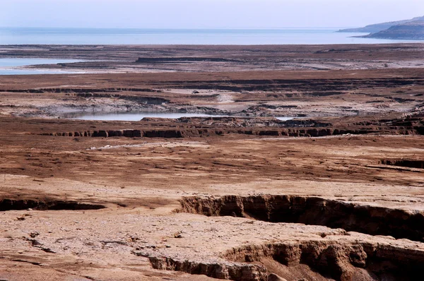 Sinkhole dans la vallée de la mer Morte Israël — Photo
