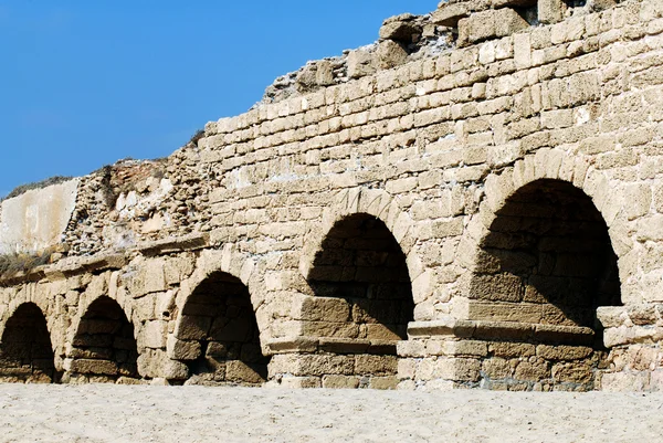 Starý akvadukt caesarea — Stock fotografie