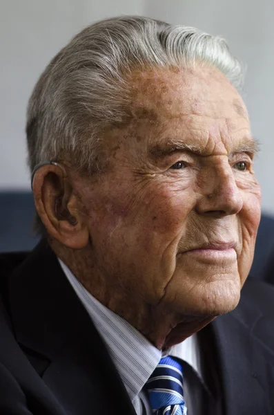 Portrait of happy old man — Stock Photo, Image