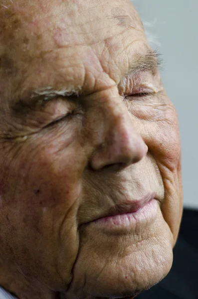 Retrato del viejo feliz — Foto de Stock