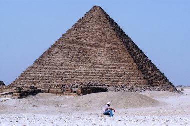 büyük giza piramitleri