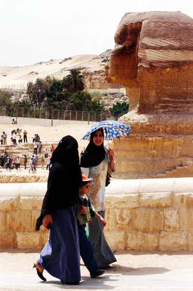 Egypte reizen foto's - de grote piramides in giza — Stockfoto