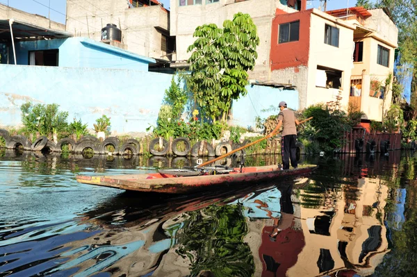 Xochimilco's Floating Gardens in Mexico City — Stock Photo, Image