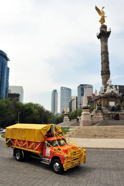 The Angel of Independence i Mexico by – stockfoto