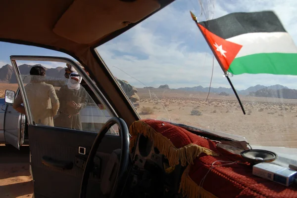 Wadi rum i Hashemitiska konungariket Jordanien — Stockfoto