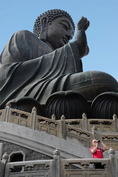 De gigantische Boeddha in hong kong, china — Stockfoto
