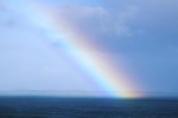 Arco iris en el cielo —  Fotos de Stock