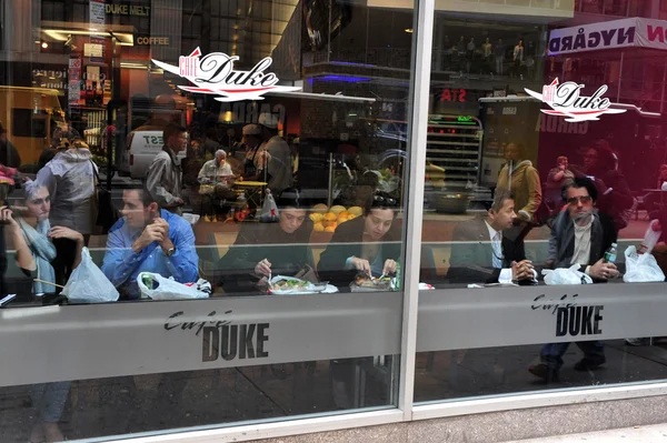 Cafés e lojas de café em New York — Fotografia de Stock