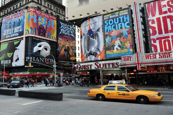 В Манхеттен Нью-Йорк тайм-сквер — стокове фото