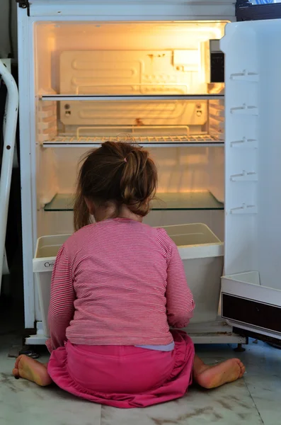 Povertà infantile — Foto Stock