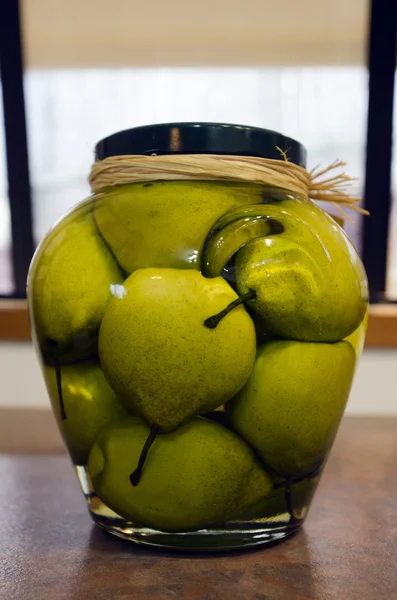 Vaso di frutta conservata — Foto Stock