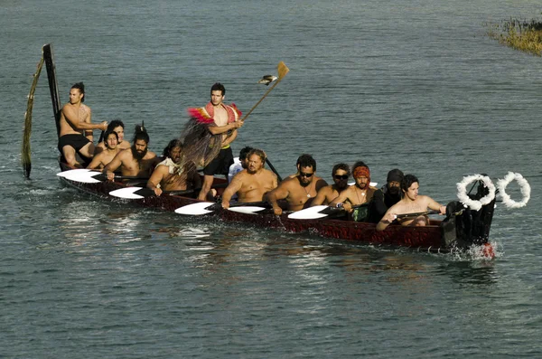 Maori War Waka Canoa — Fotografia de Stock