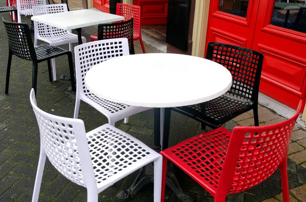 Outdoor restaurant table — Stock Photo, Image