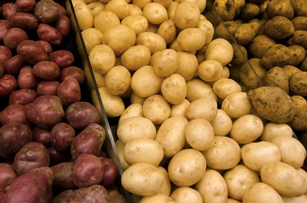 Batatas frescas — Fotografia de Stock