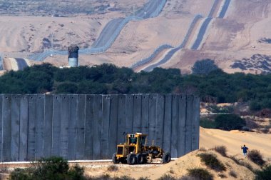 Israel-Gaza Strip barrier clipart