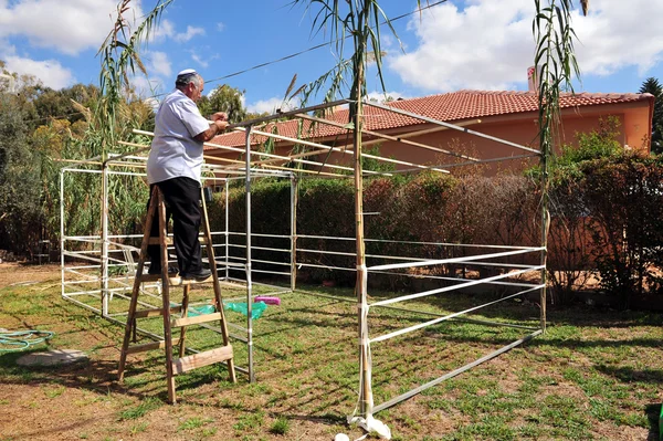 Los israelíes se están preparando para la fiesta judía Sukkoth — Foto de Stock