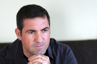 Endişeli Adam