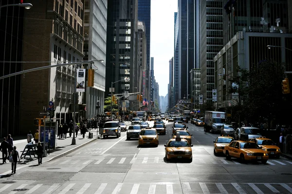 Sjätte avenyn i manhattan new york — Stockfoto