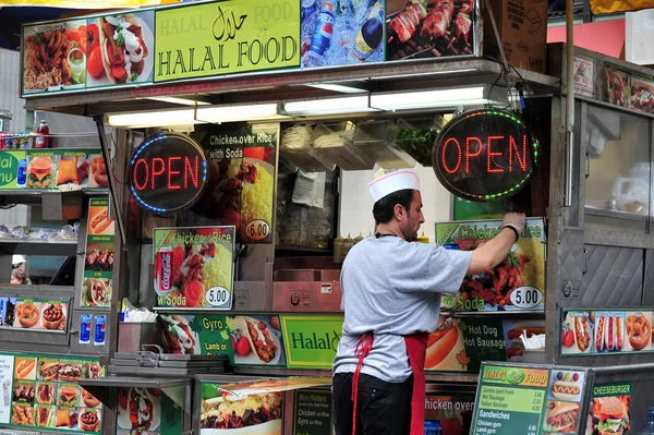 Halal fast food stand — Stock Photo, Image